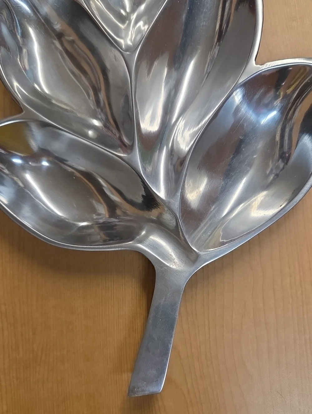 Large Paradigm India Large Leave Platter Bowl Fall Decor Plate Pewter Steel 17”